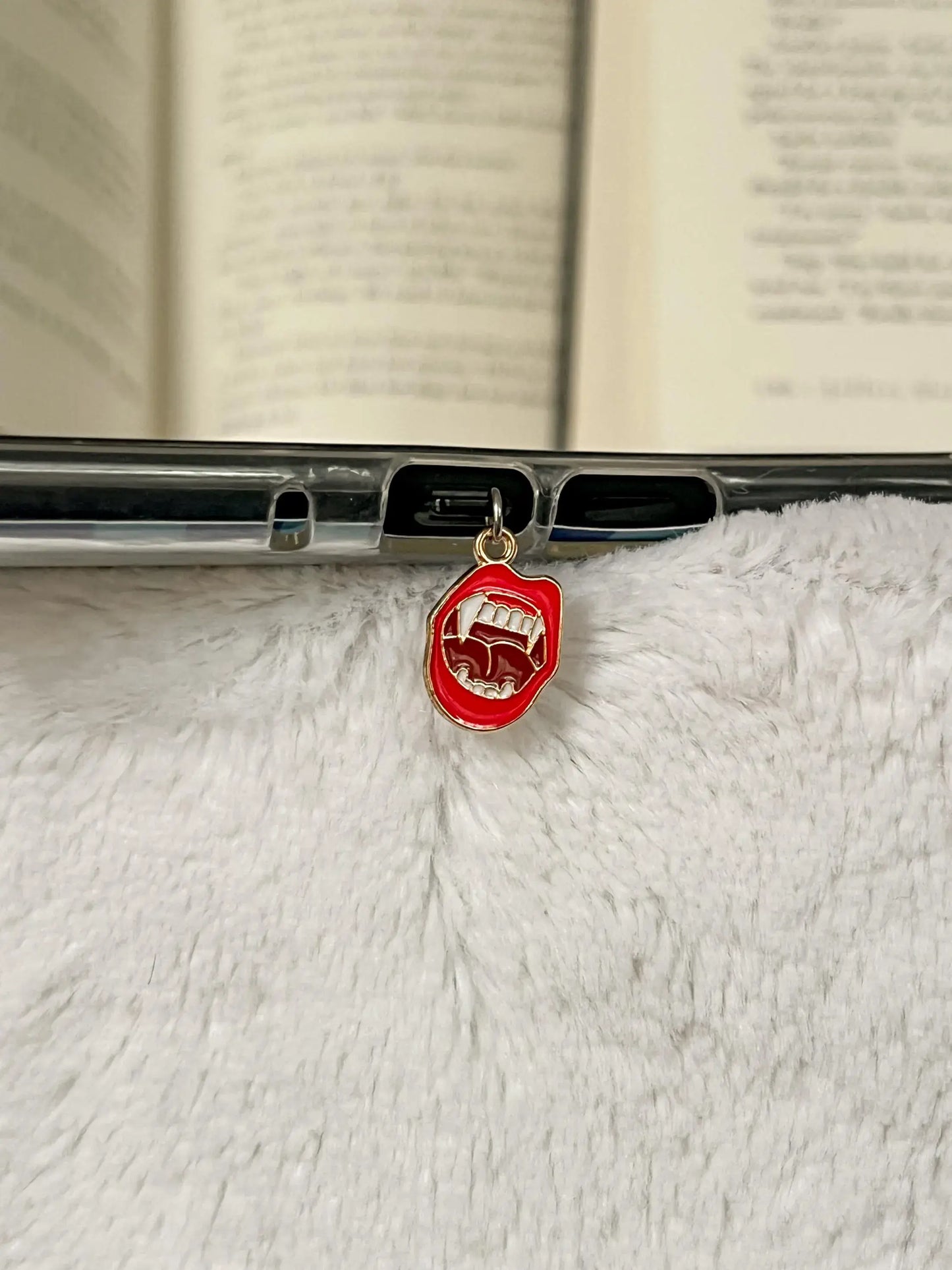 Vampire Teeth Kindle Charm, USB-C Dust Plug