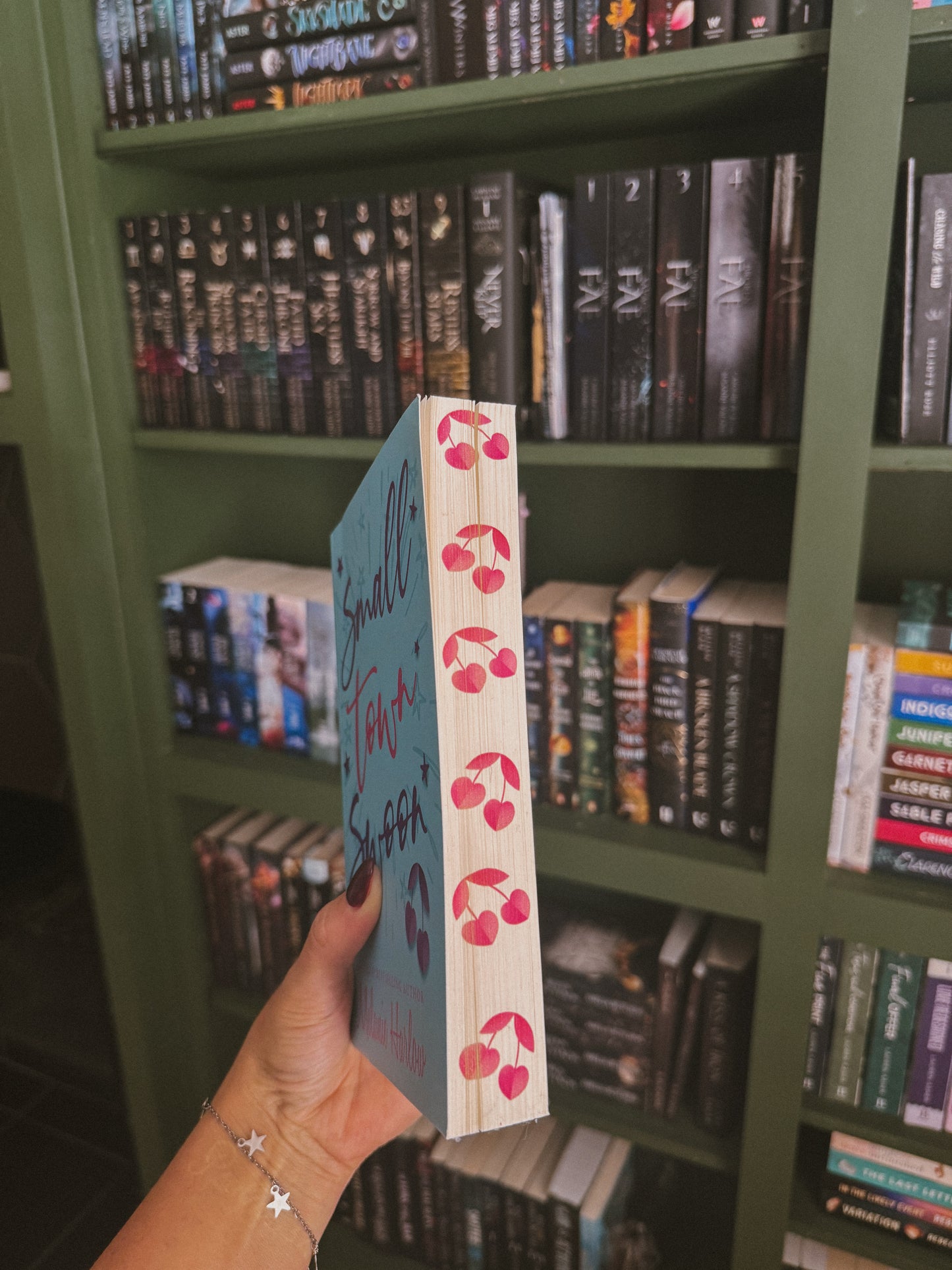 Small Town Swoon by Melanie Harlow