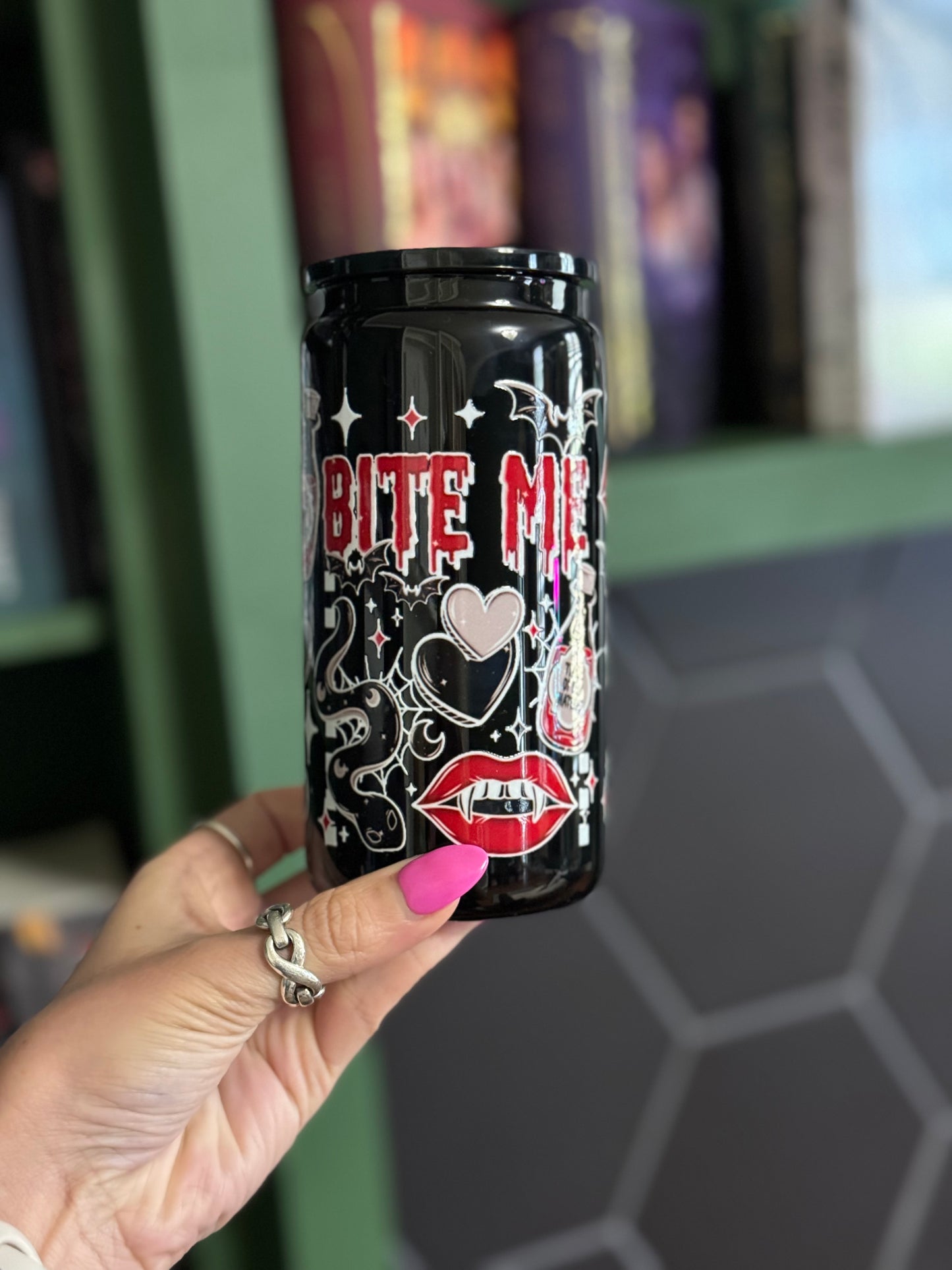Bite me cup