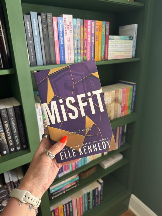 Misfit by Elle Kennedy (Prep Book 1)