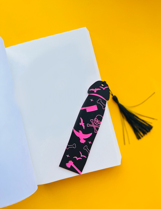 Blackbird Cockmark Bookmark: Pink