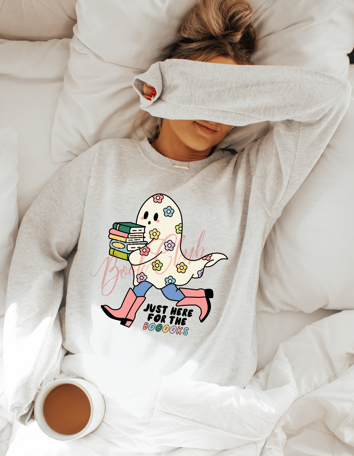Just here for the boooks Unisex Sweatshirt