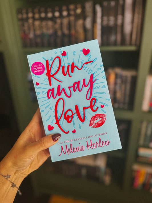 Runaway Love by Melanie Harlow (Cherry Tree Harbor Book 1)