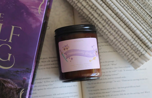 Romantasy Girlie Candle