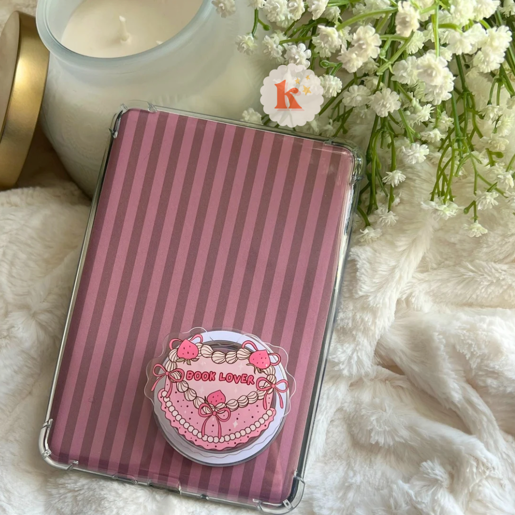 Book lover kindle grip | coquette kindle accessories | books: Make it Magsafe
