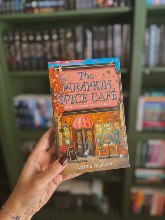 The Pumpkin Spice Cafe by Laurie Gilmore