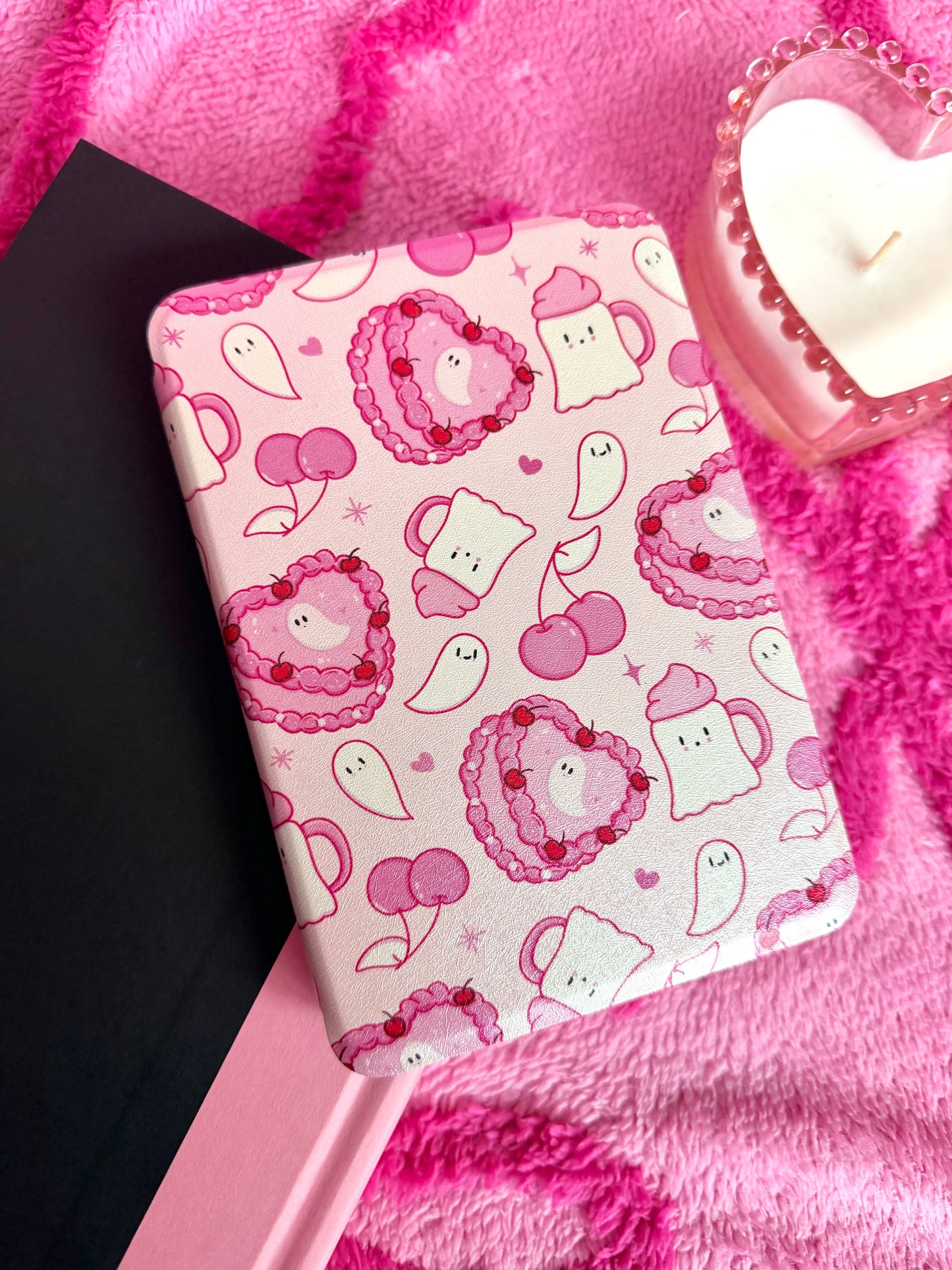 Ghost Cake Kindle Case with clear back 
