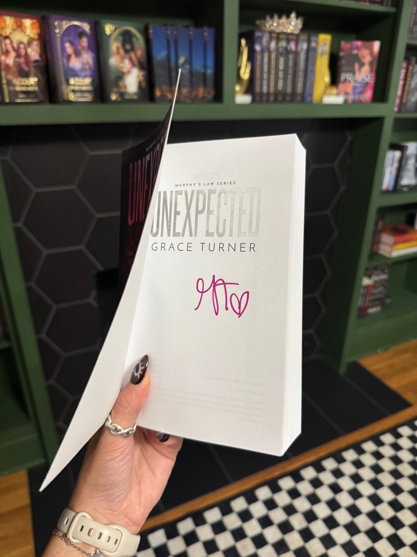 [Hand-signed] Unexpected by Grace Turner (Murphys Law Book #1)