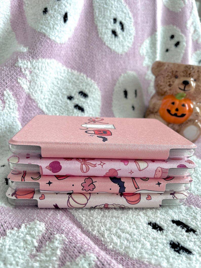Pumpkin Kindle Case – Hand-Drawn E-Reader Cover with Hand Strap