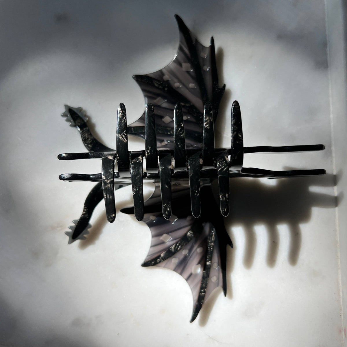 Wounded Wyvern Claw Clip