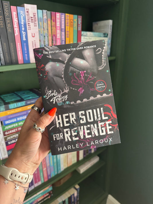 Her soul for revenge by Harley Laroux