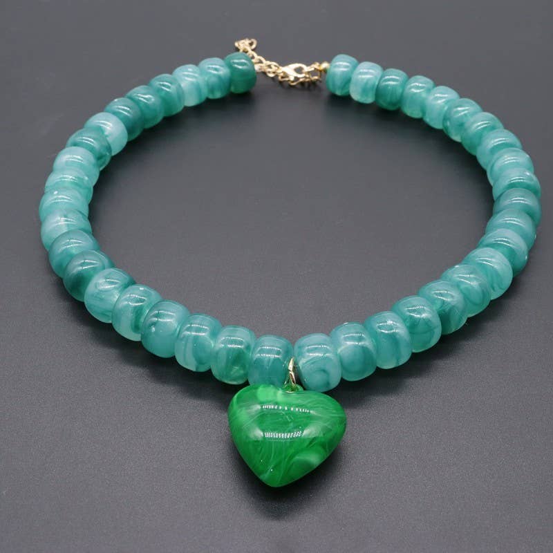 Heart Pendant Resin Beaded Necklaces | 40NK9701