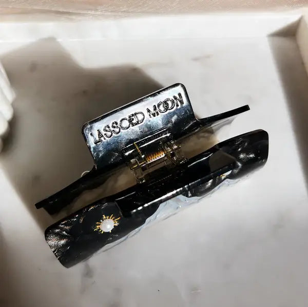 Climb The Mountain Claw Clip