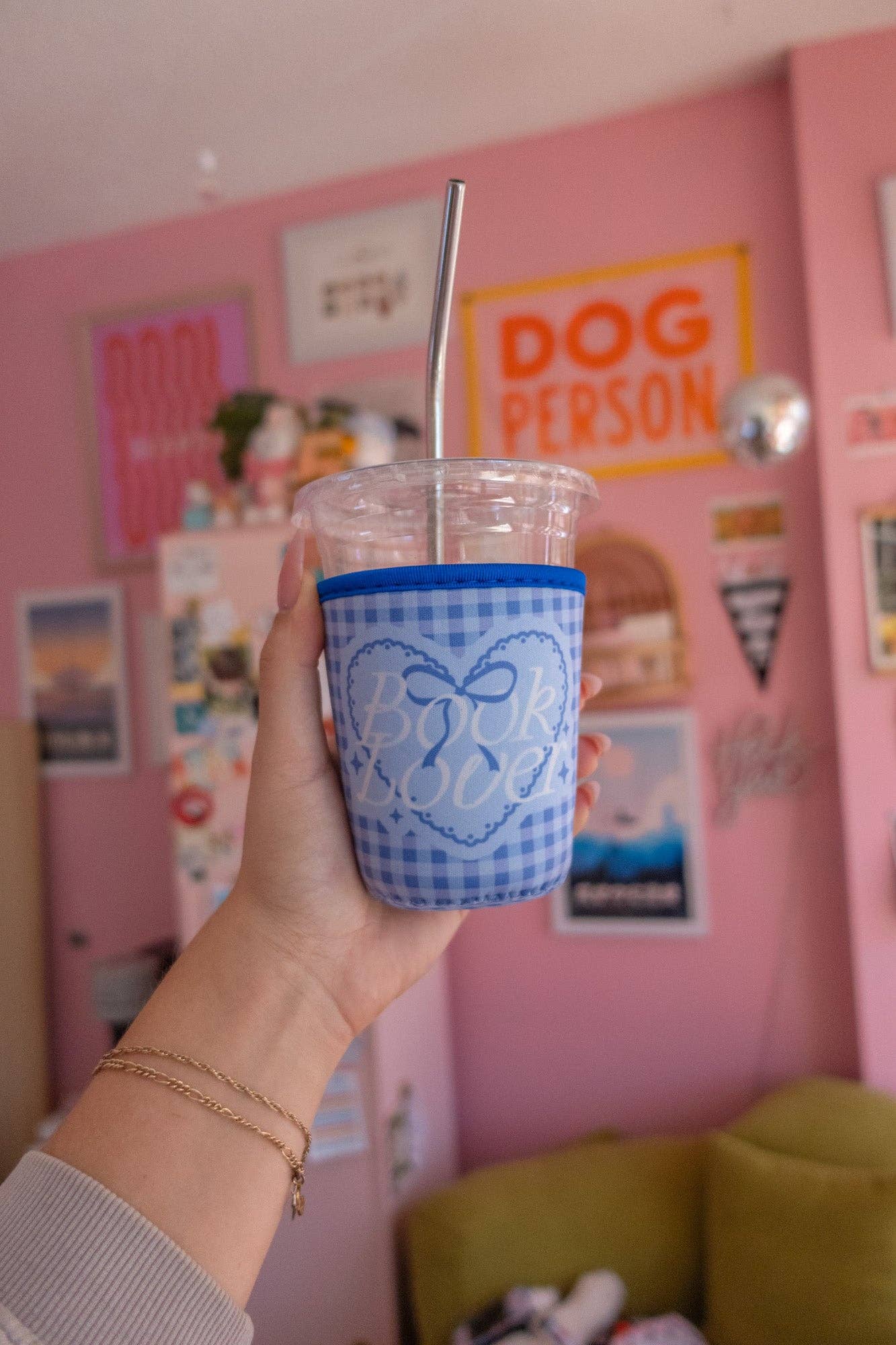 Book Lover [blue gingham] Coffee Sleeve