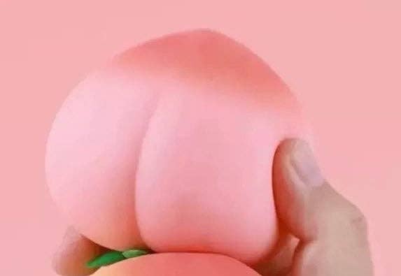 Peach 🍑 Keen Squishy – Squishy Sensory Stress Relief Toy