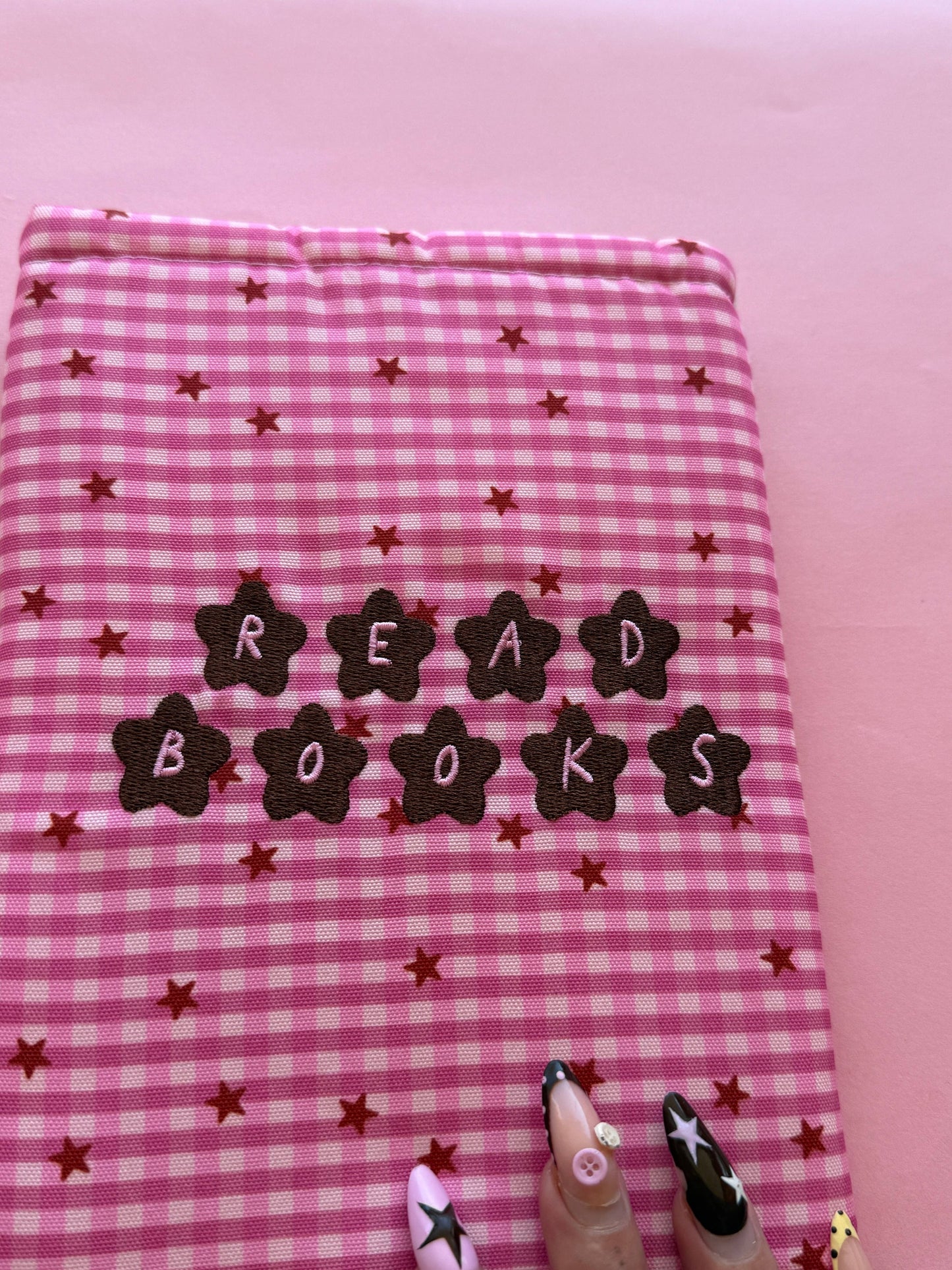 Gingham Embroidered Book & Kindle/E-Reader Sleeve
